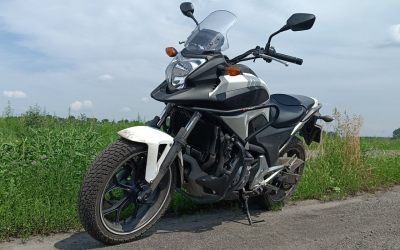 Прокат мотоцикла Honda NC 700 - Луганск, заказать или взять в аренду