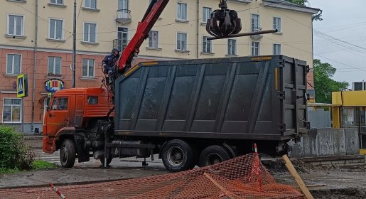 Ломовоз Услуги ломовозов от 2500 руб/час за смену взять в аренду, заказать, цены, услуги - Зимогорье